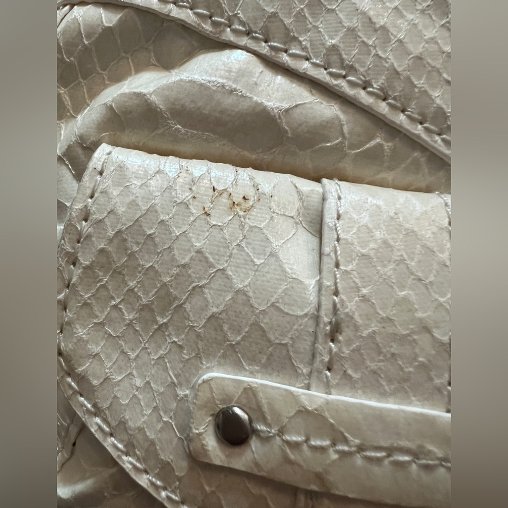 🤍🩶🐍👜BOTKIER White Ecru Python Skin Chain Strap Purse Bag NWT - Picture 7 of 11